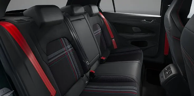 Zunanja slika - Volkswagen Golf - GTI Edition 50 2.0 TSI DSG - PRIHOD 2027 - - 7