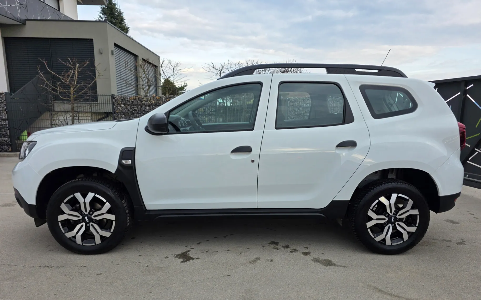 Zunanja slika - Dacia Duster - 1,0 Tce 90 Essential - 2
