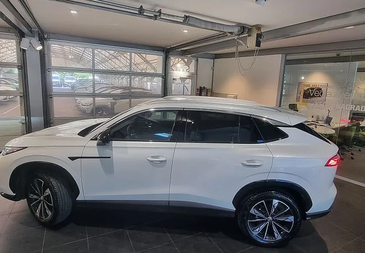 Zunanja slika - MG MG HS - HS Luxury 1.5T-GDI Avt+7 let tovarniške garancije - 9