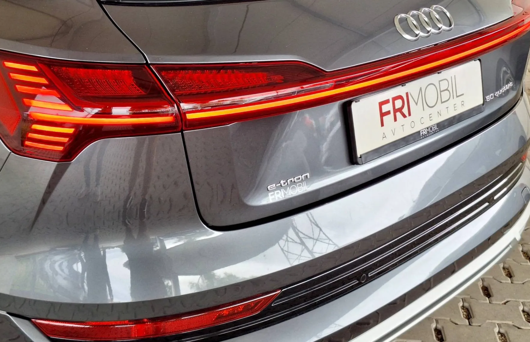 Zunanja slika - Audi e-tron - 50 quattro S line•VIRTUAL•MRTVI KOTI•ALU20•MATRIX• - 8