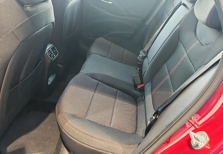 Zunanja slika - Hyundai i30 Wagon - 1.6 FL II. PREMIUM   N-LINE. SMART. WINTER. rg 7-s - 11