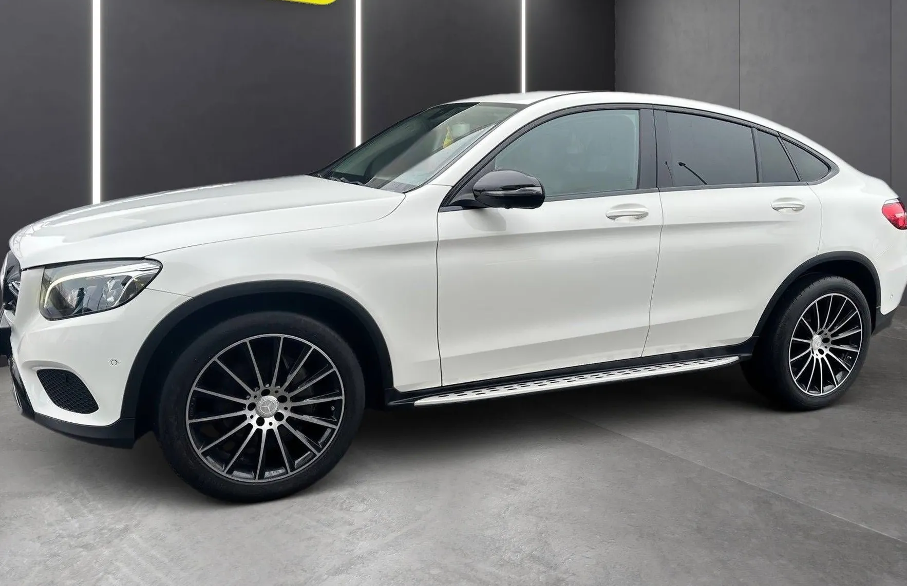 Zunanja slika - Mercedes-Benz GLC-Razred - GLC coupe GLC 250d 4MATIC AMG LINE FUL LED NAVI TEMP 360°K.. - 3