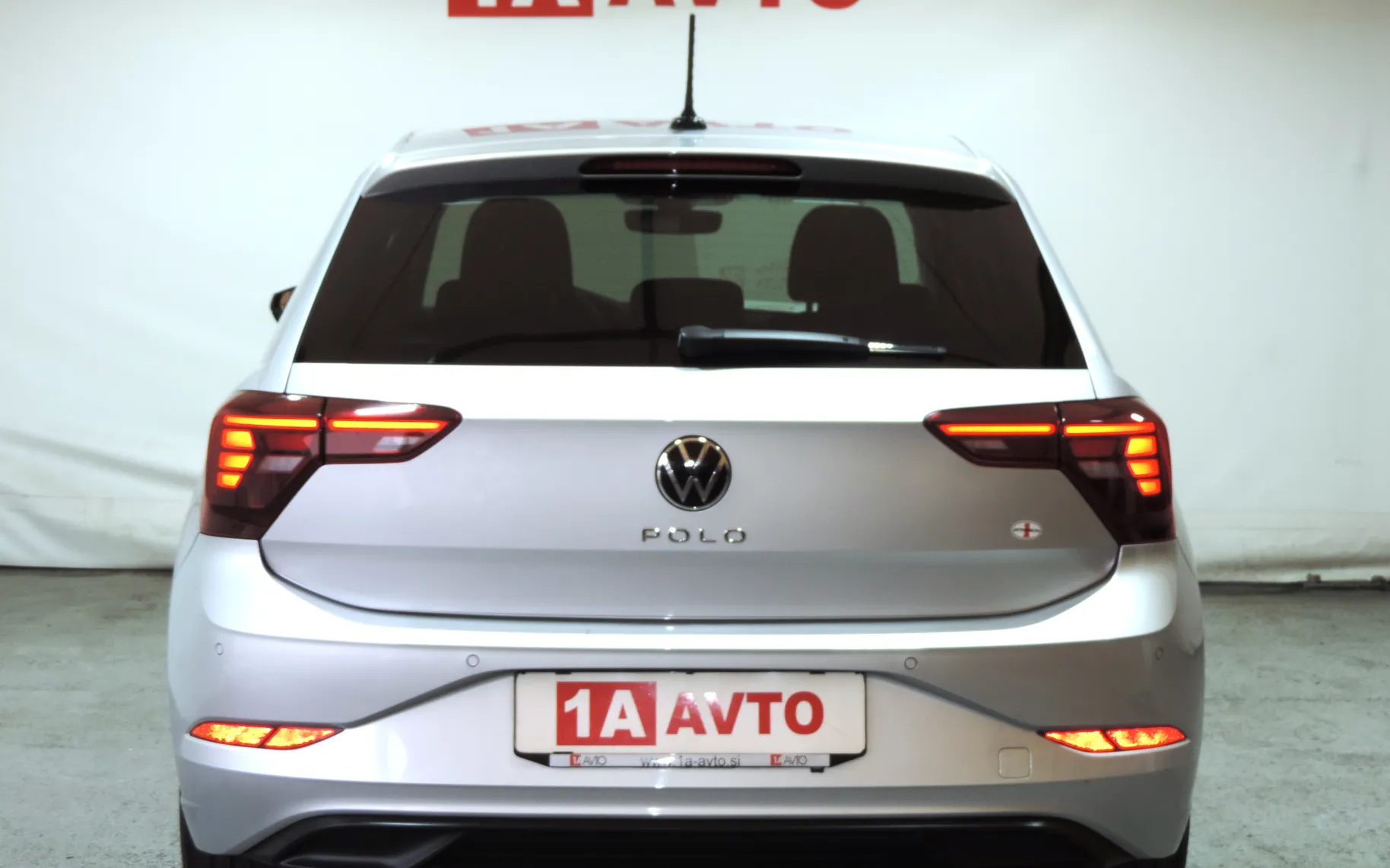 Zunanja slika - Volkswagen Polo - 1.0 TSI Life KAMERA-ACC-GRETJE SEDEŽEV - 6
