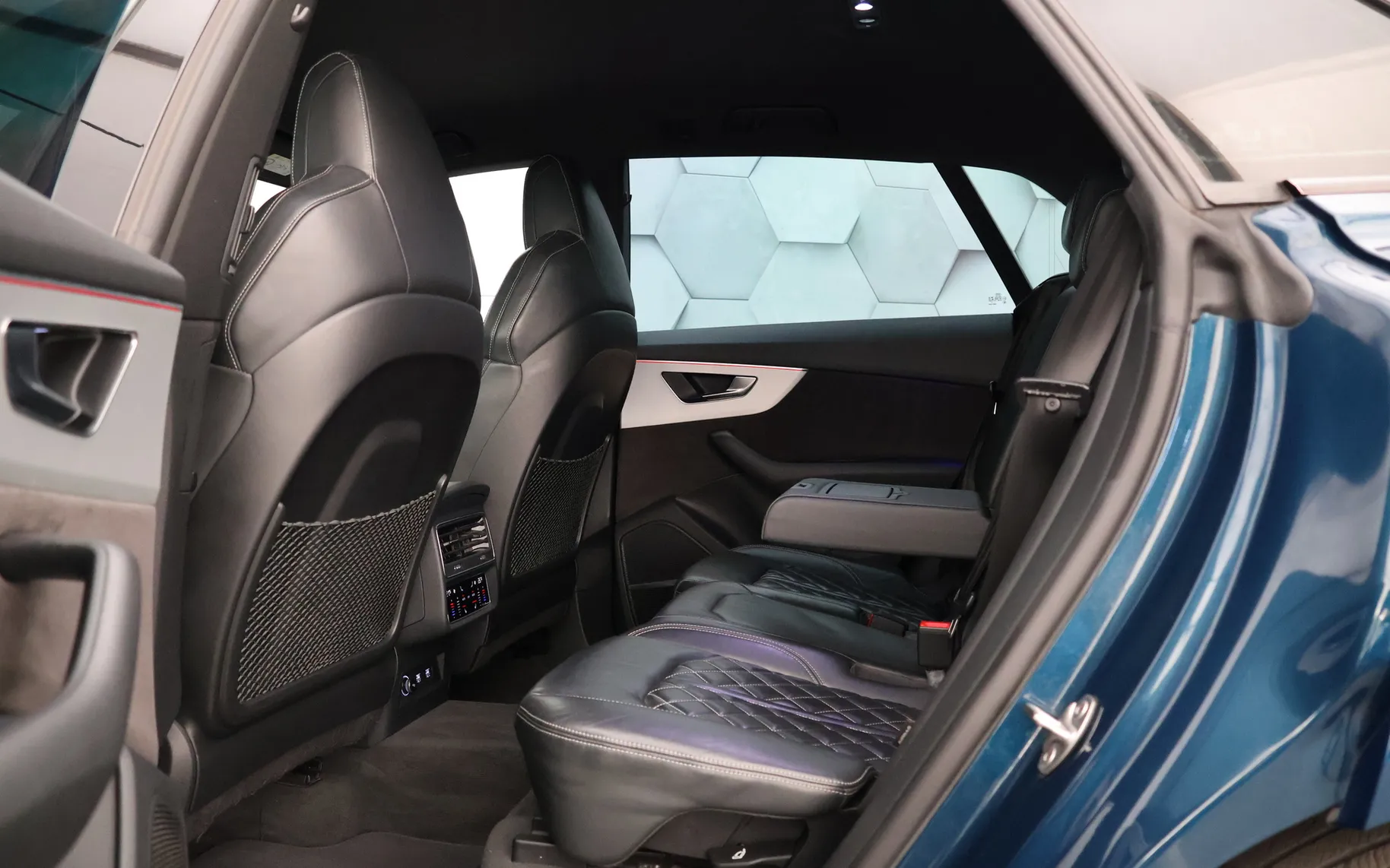 Zunanja slika - Audi SQ8 - V8 TDI Quattro Tiptronic 435KM - 10