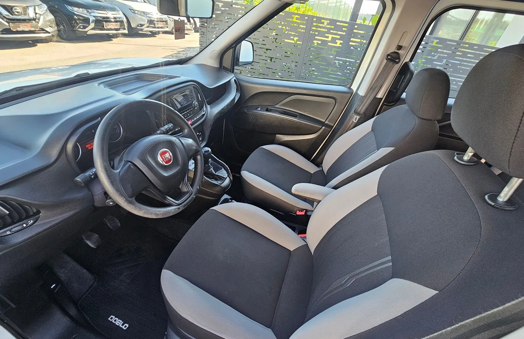Zunanja slika - Fiat Doblo - 1.6j Multijet-MAXI- 5 SEDEŽ+TOVOR-SLO-1. LAST.-OD - 5