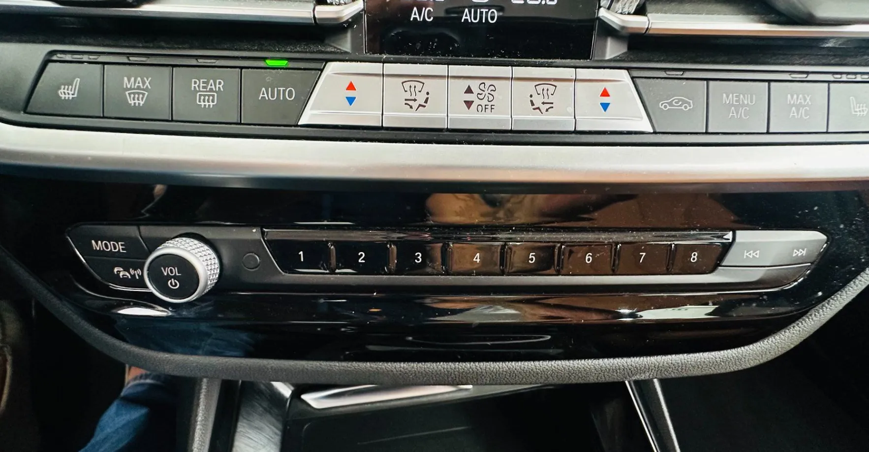 Zunanja slika - BMW X3 - serija : xDrive30d Avt.NEMŠKI+4 GUME.KAMERA.USNJE.LED.NAVI. - 14