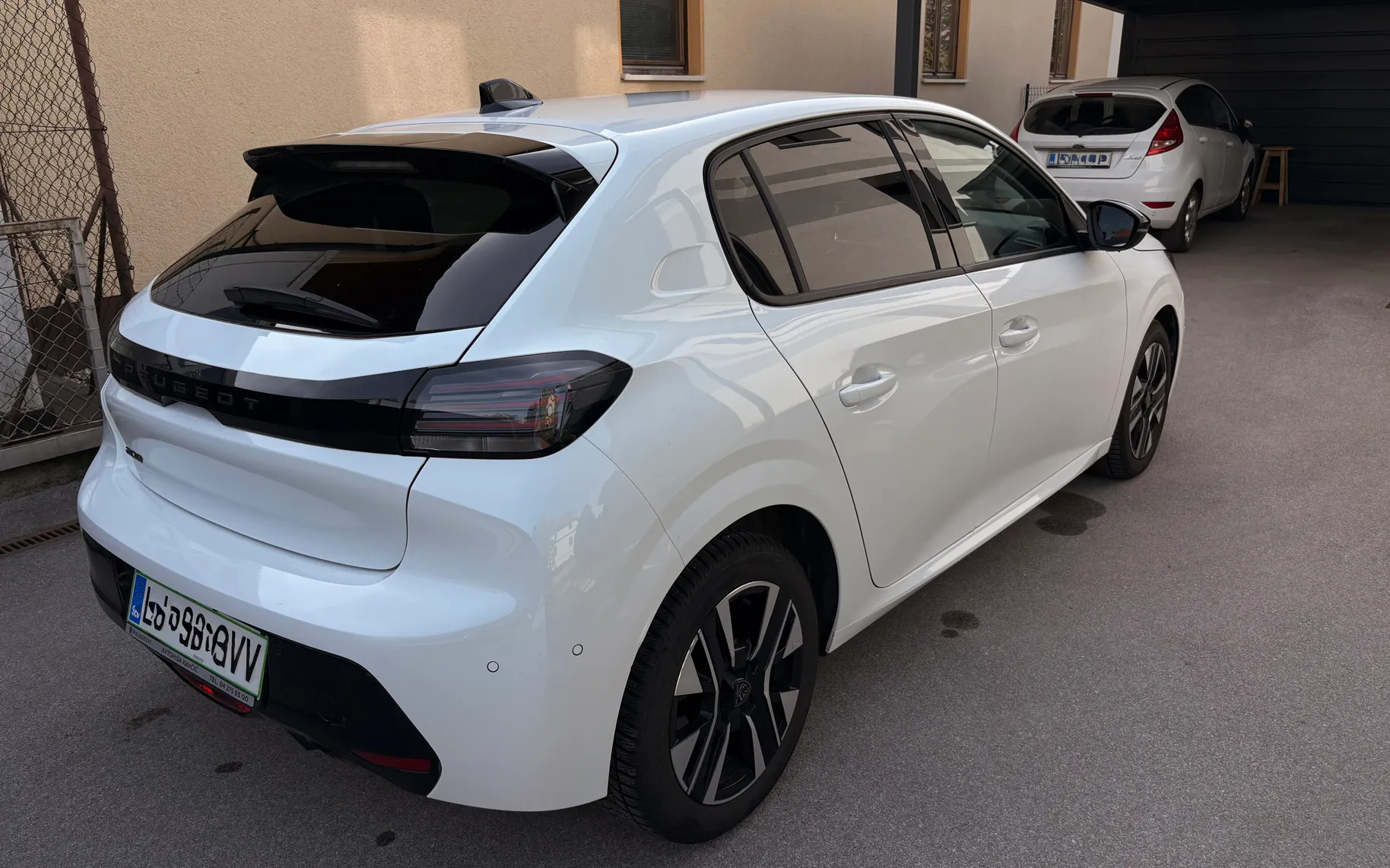Zunanja slika - Peugeot 208 - 1,2 PureTech 100 S&S Allure - 3