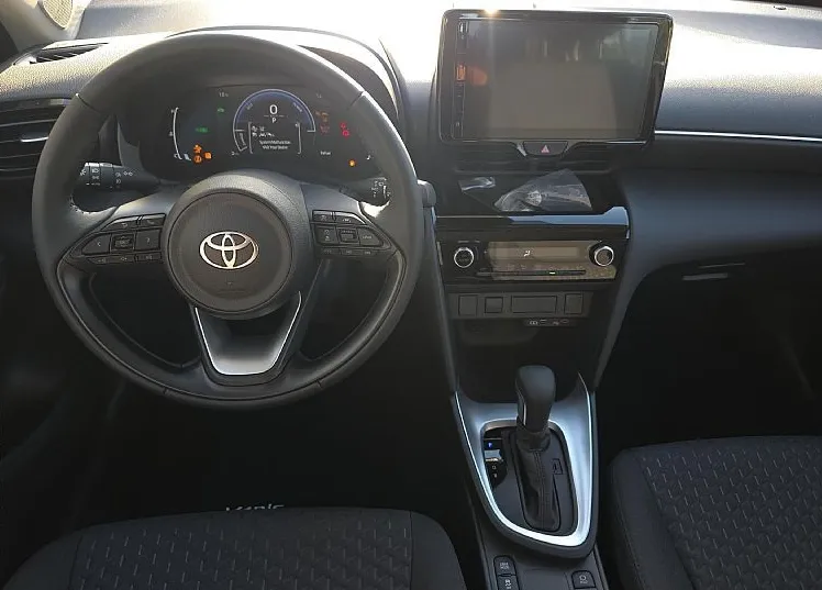 Zunanja slika - Toyota Yaris Cross - 1.5 VVT-i hibrid Cool - 13