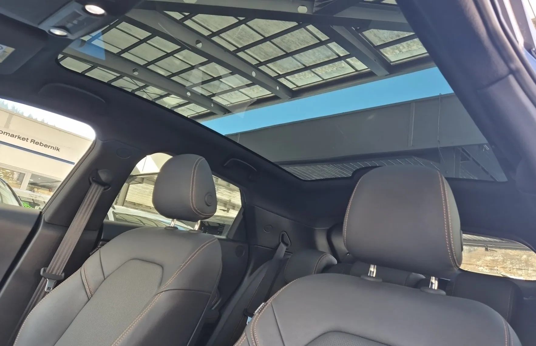 Zunanja slika - Vinfast VF6 - PLUS 59.6kWh 204PS FWD - 20