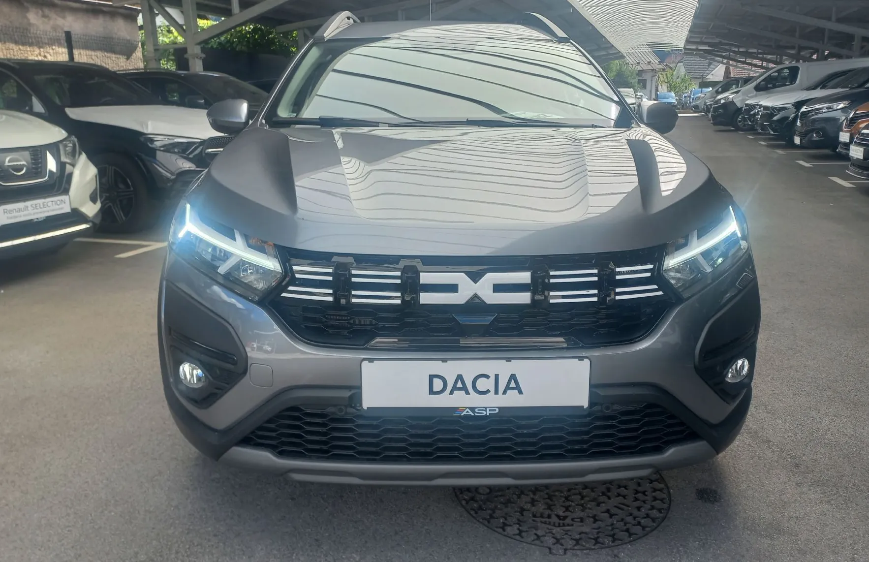 Zunanja slika - Dacia Jogger - 1.0 TCe 110 Expression 7-Sed. - 5