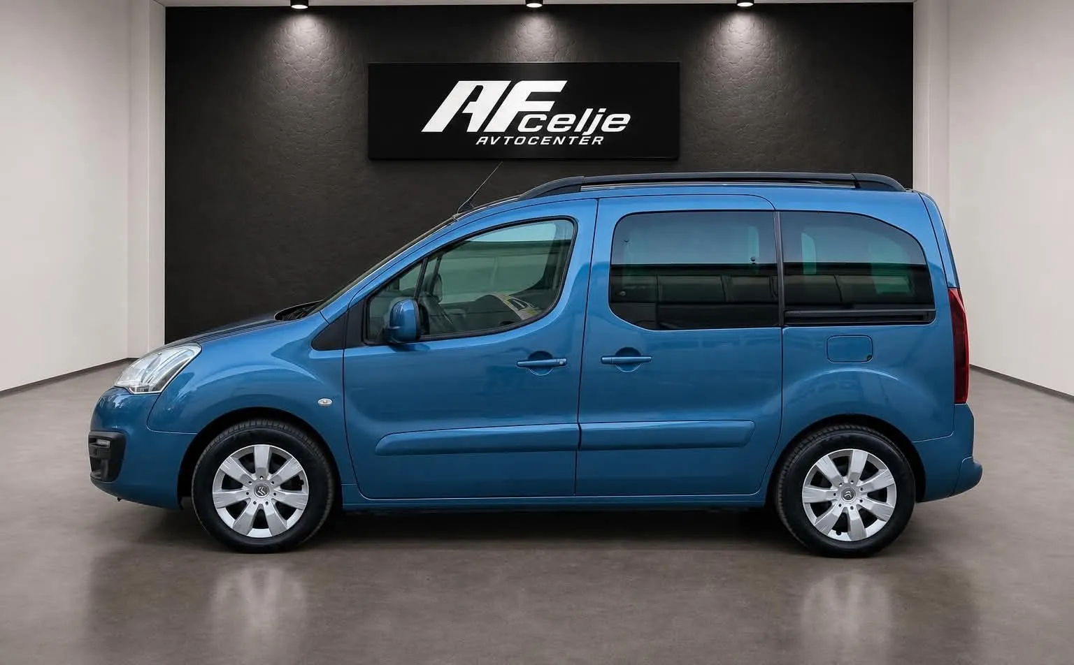 Zunanja slika - Citroën Berlingo - 1.6 HDI-LED-NAVI-117.000km-LIZING ZA TUJCE-PDC-... - 6