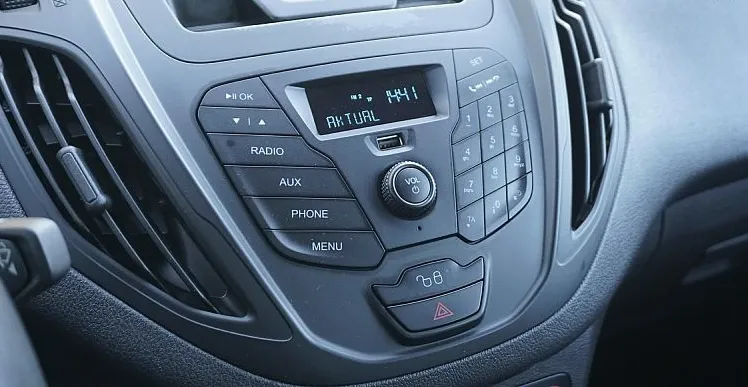 Zunanja slika - Ford Tourneo - Courier 1.5 TDCI +Klima+ Tempomat +6 prestav - 17