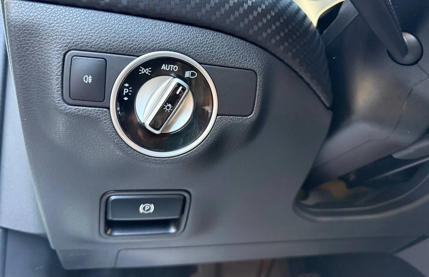 Zunanja slika - Mercedes-Benz A-Razred - 45 AMG 4MATIC XENON NAVI PDC TEM ŠPORTNI IZPUH - 18