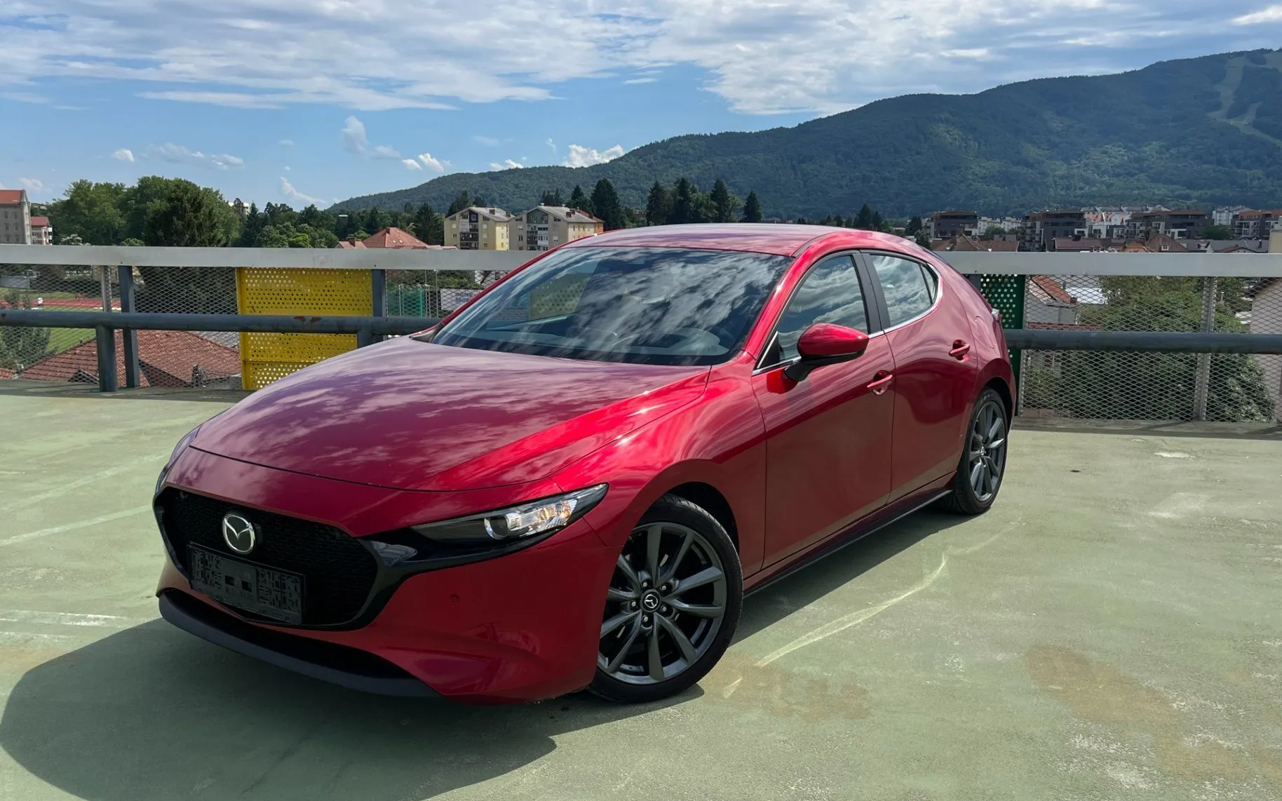 Zunanja slika - Mazda Mazda 3 - Skyactiv G122 XENON. ACC. HEAD UP. 2X PDC. VZR KAM - 2