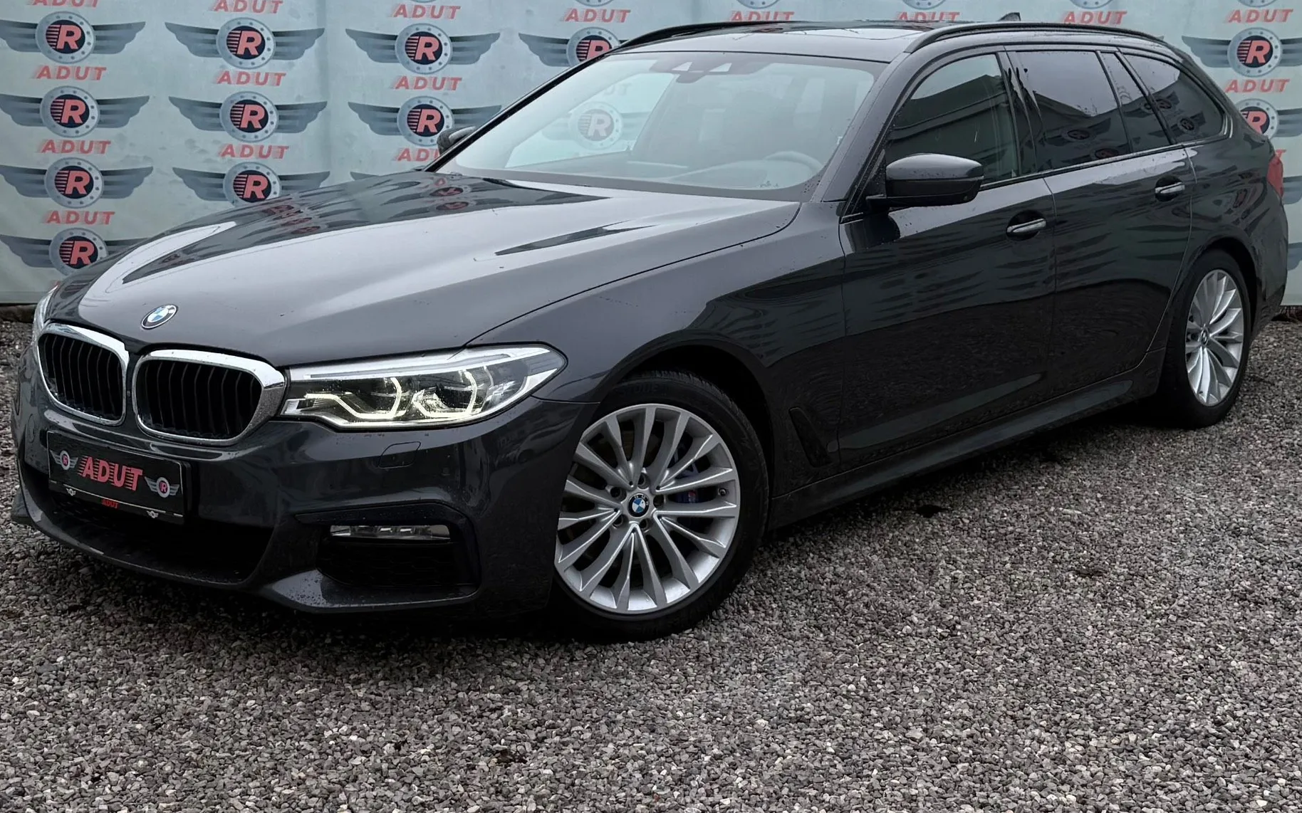 Zunanja slika - BMW Serija 5 - Touring: 530d xDrive M-sport VIRT HEAD UP 360CAM PANO LE - 3