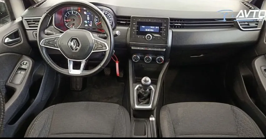 Notranja slika - Renault Clio - TCe 100 Zen - 10