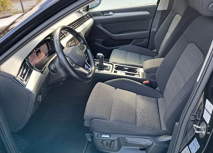 Zunanja slika - VW Passat - Variant .2.0 TDI Business 110kW-150KM DSG - 8