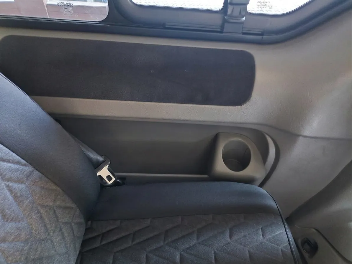 Slika poškodbe - Renault Trafic - Passanger - 32