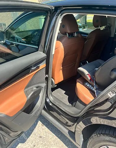 Zunanja slika - Škoda Enyaq - IV 80 - 70 kW 95 KM - 9