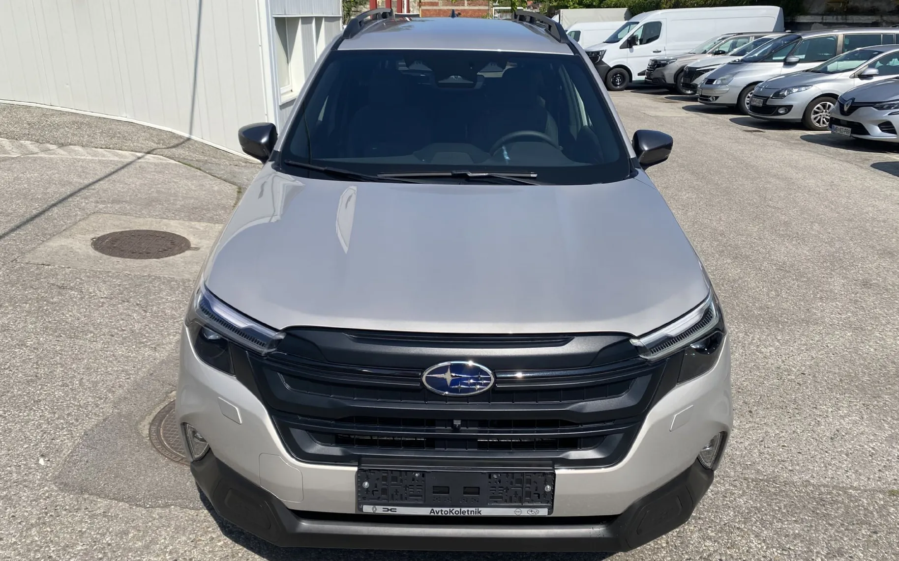 Zunanja slika - Subaru Forester - 2.0i CVT 4WD Lineatronic STYLE - 4