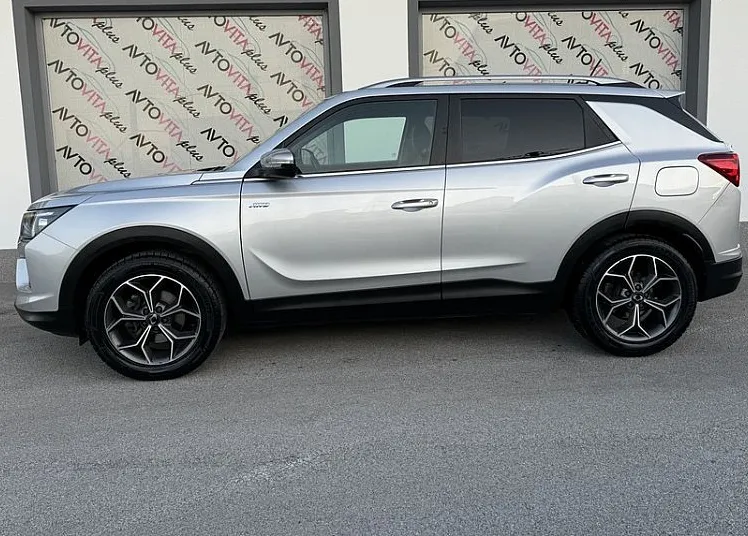 Zunanja slika - SsangYong Korando - 1.5 T-GDI 120 kW Exclusive 4x4 M T Led Kamera Pdc - 5