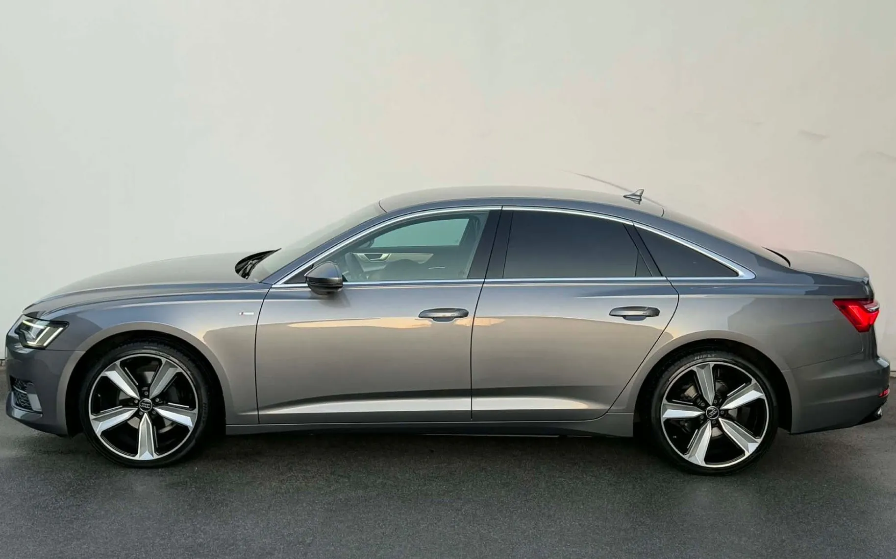 Zunanja slika - Audi A6 - 40 TDI-Q-4X4-3X S LINE-167.000km-HD MATRIX-ACC-... - 6