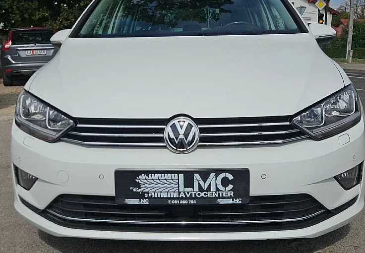 Zunanja slika - Volkswagen Golf - Sportsvan 1.6 TDI 116ks °PANO°RADAR TEMPOMAT°ALU - 2