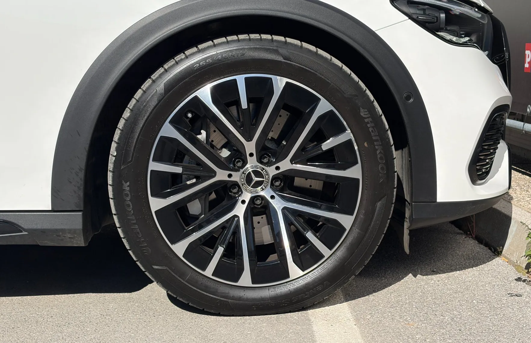 Zunanja slika - Mercedes-Benz E-Razred - E 300 de T 4MATIC All-Terain Avantgarde Avt. - 5