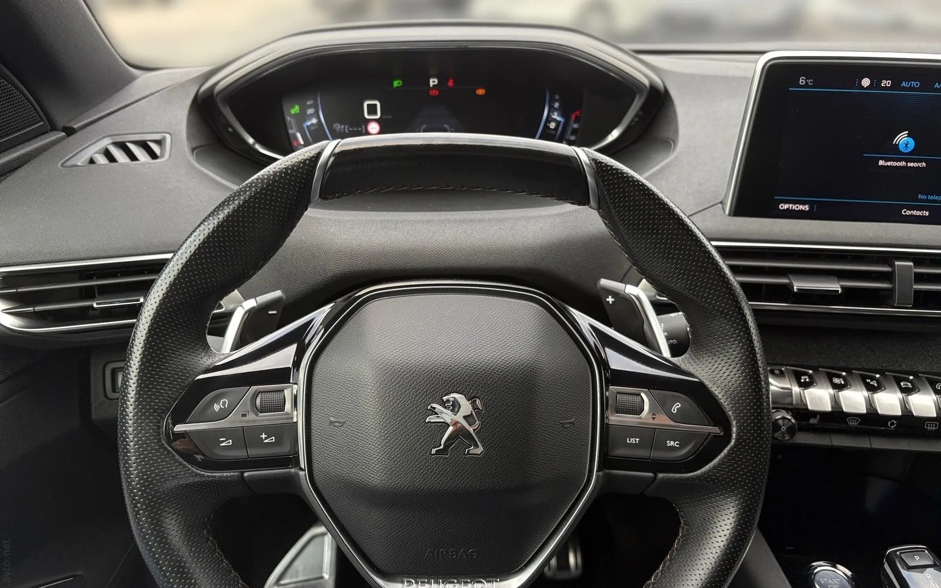 Notranja slika - Peugeot 3008 - 1.5 GT Line - 8