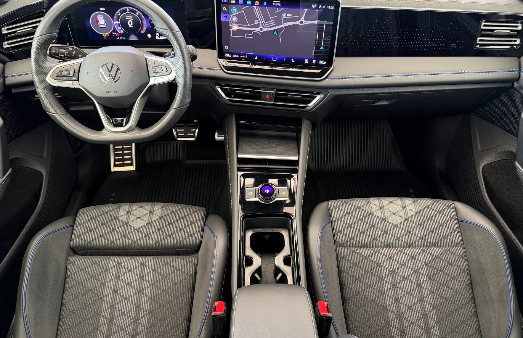 Zunanja slika - Volkswagen Tiguan - R-Line 2.0 TDI 4MOTION DSG - KLJUKA - WEBASTO - 6