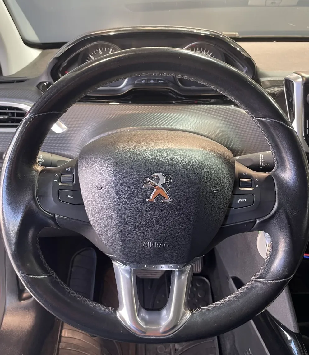 Zunanja slika - Peugeot 2008 - 1.2 PureTech 110 Stop Start ACTIVE EAT6 - 4