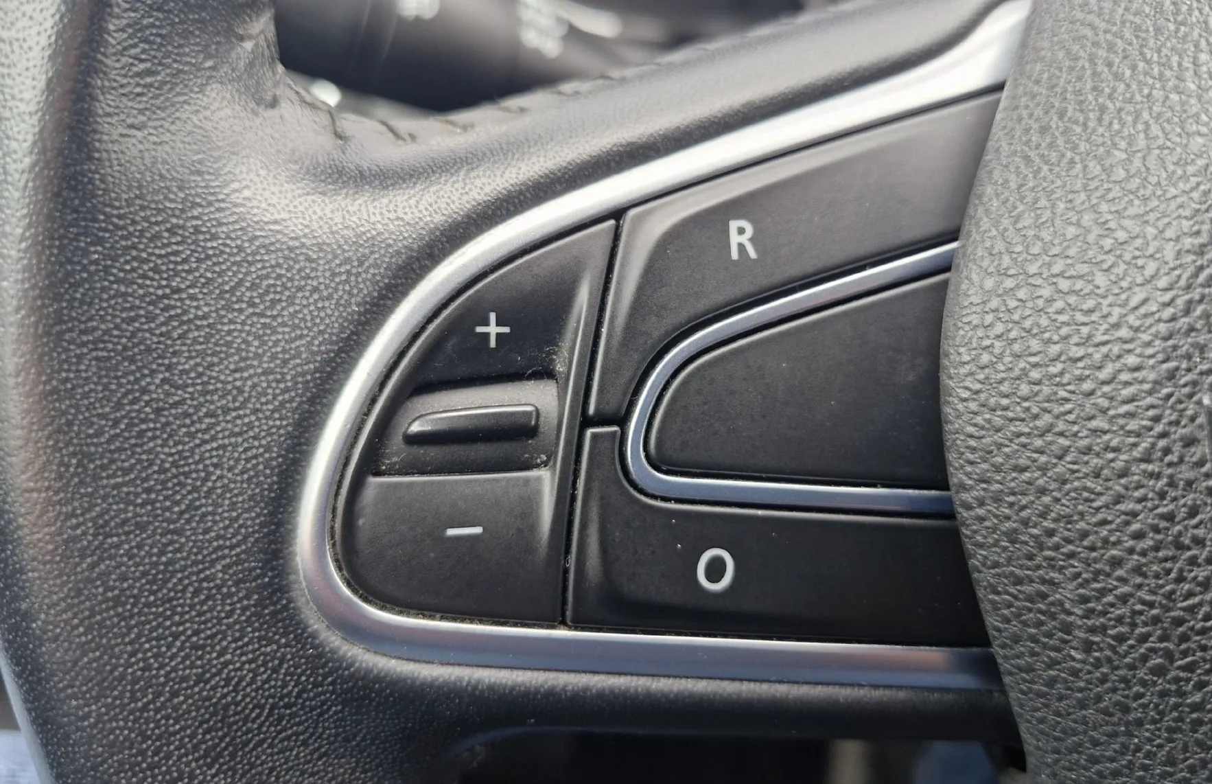 Zunanja slika - Renault Mégane - Megane 1.5 BluedCi INTENS EDC - 13