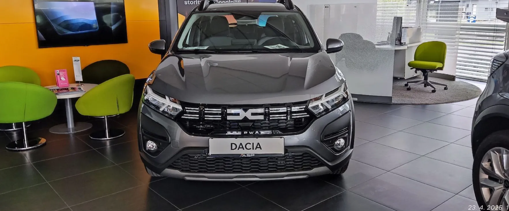 Zunanja slika - Dacia Sandero - 1.0 TCe 110 Stepway Expression - 2