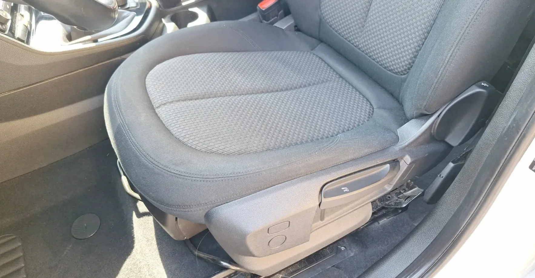 Zunanja slika - BMW Serija 2 - Gran Tourer:   216d Gran Tourer Advantage - 15