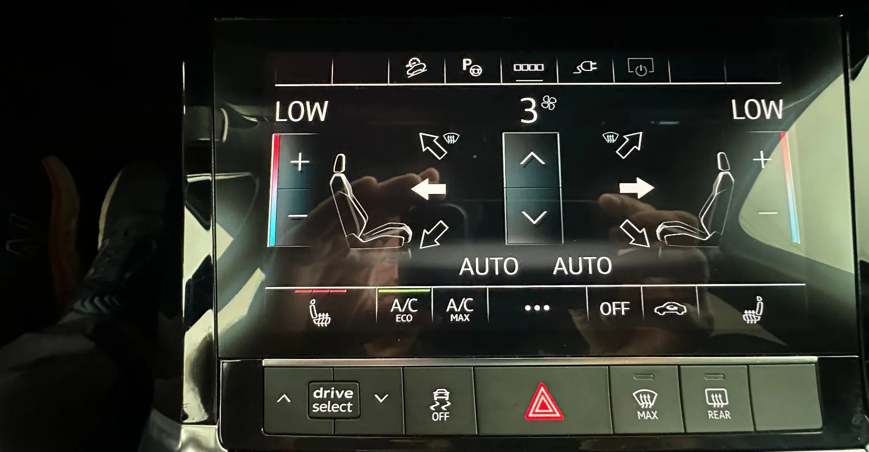 Zunanja slika - Audi e-tron - Audi  S line quattro 55.NEMŠKI+4ALU.KAMERA.K - 12