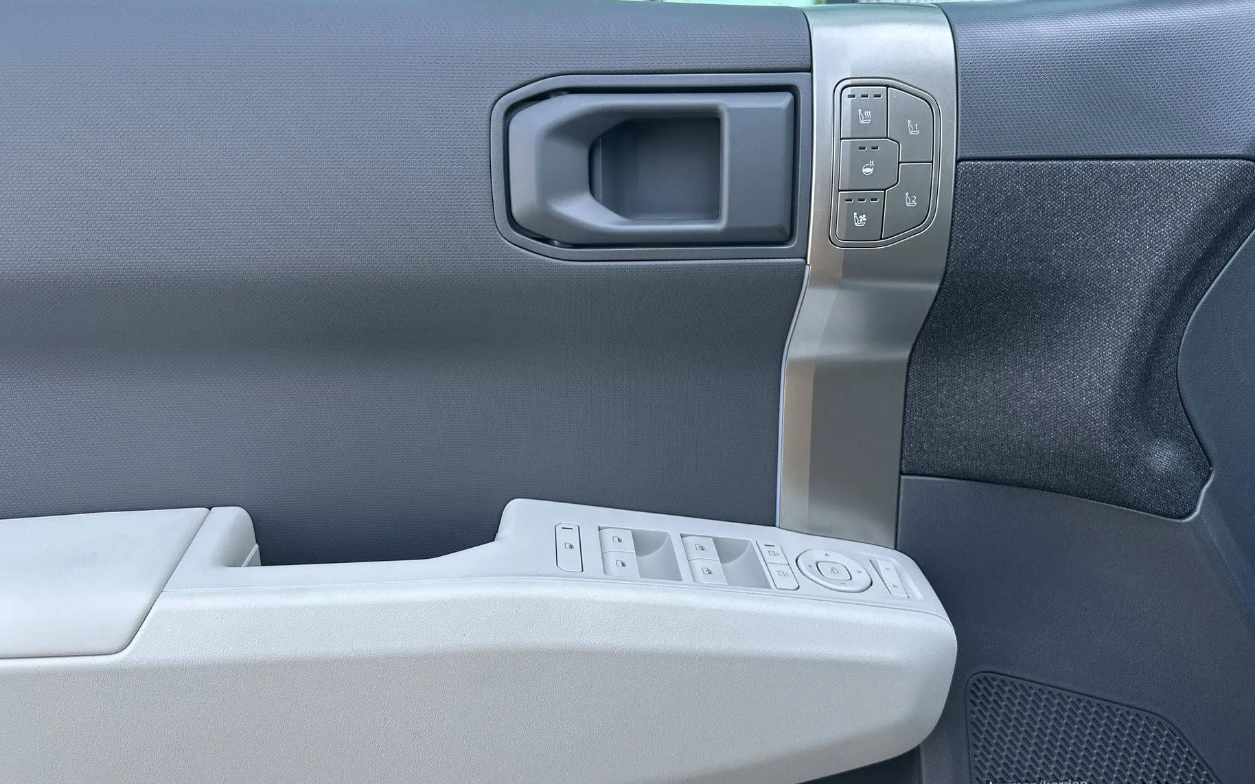 Zunanja slika - KIA EV3 - GT-Line 81.4 kWh baterija. doseg do 605km - 11