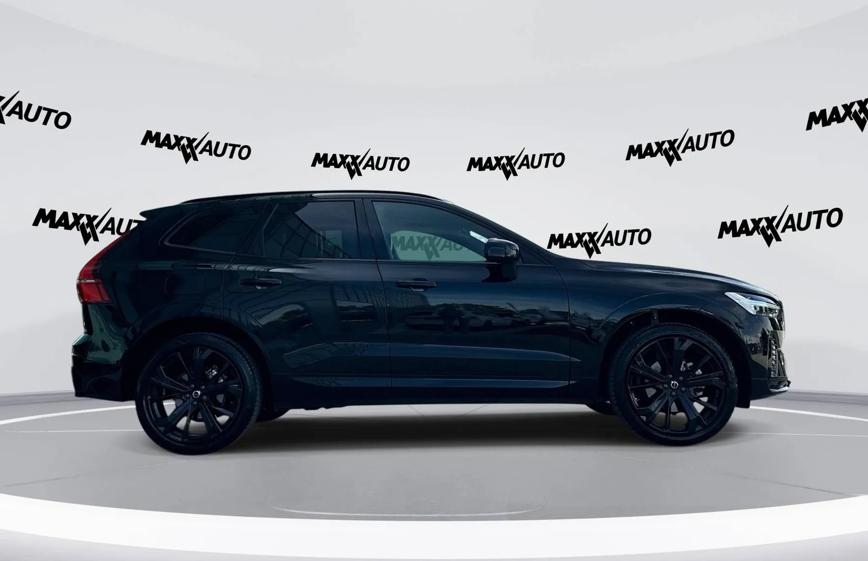 Zunanja slika - Volvo XC60 - B5P AWD Black Edition Avt. BLISS ACC MEMORY. GRET. - 4
