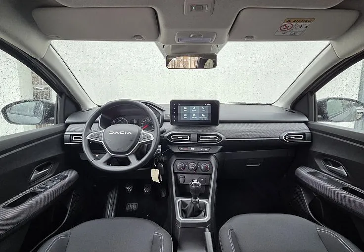 Zunanja slika - Dacia Jogger - Expression 110+ Paket Varnost+4 leta servisov - 5