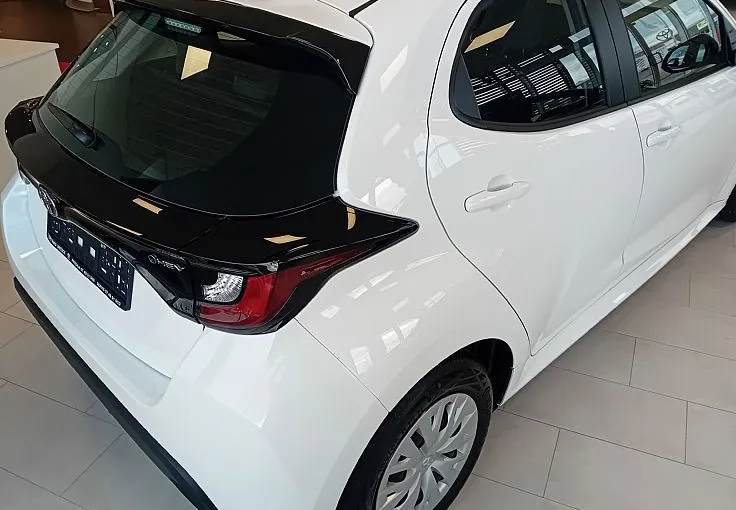 Zunanja slika - Toyota Yaris - 1.5 VVT-i hibrid Luna 85kW - 3