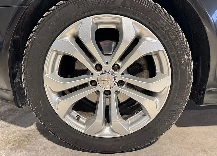 Zunanja slika - Mercedes-Benz E-Razred - E 220 CDI AVANTGARDE - 8
