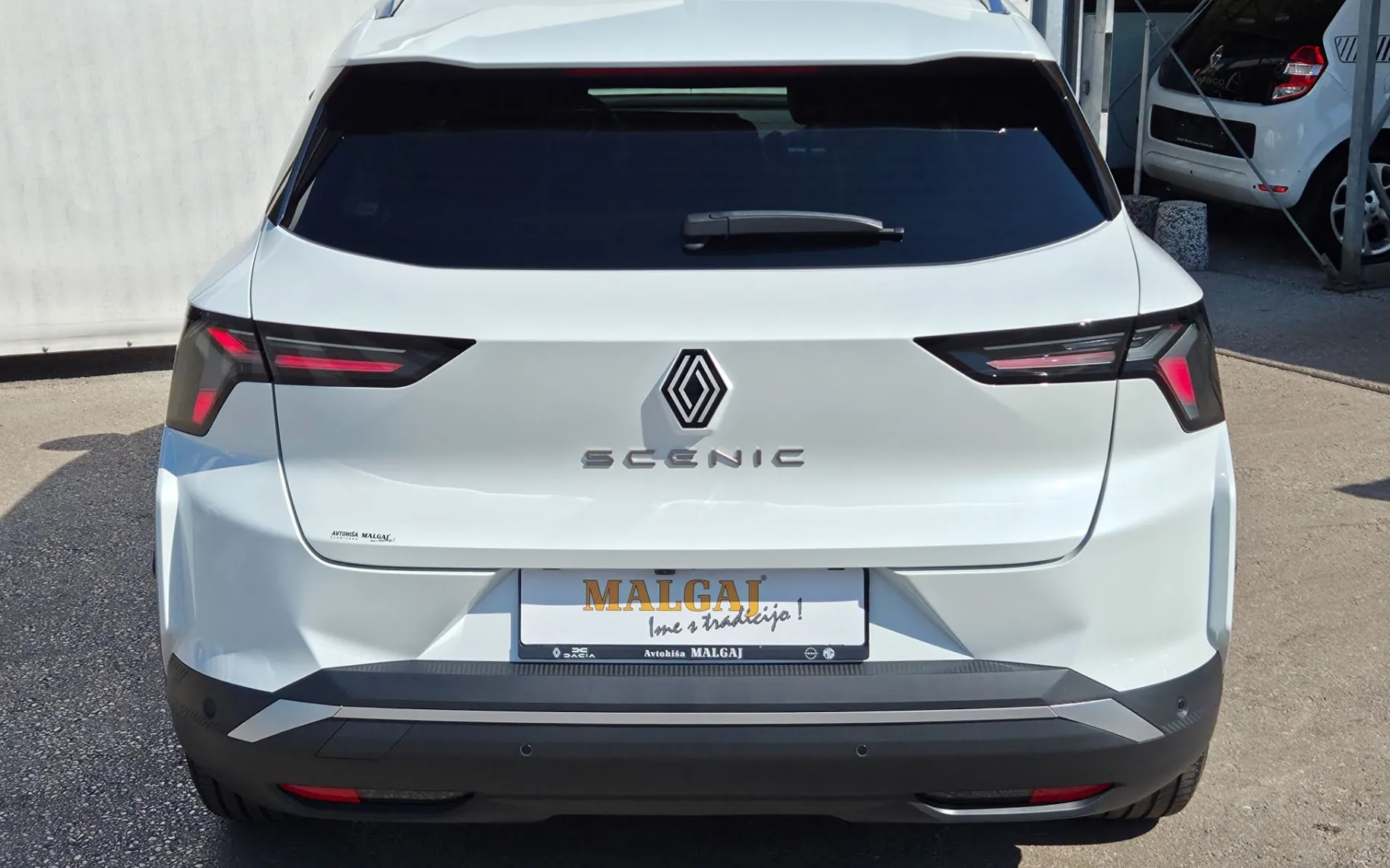 Zunanja slika - Renault Scenic E-tech - Techno 220 Long Range+Zimske gume - 7