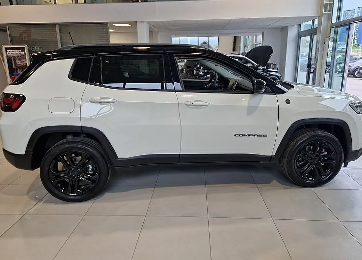 Zunanja slika - Jeep Compass - 1.5 GSE T4 MHEV DCT7 North Star - 3