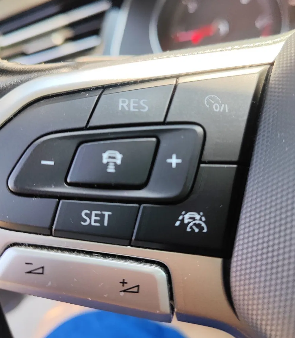 Zunanja slika - VW Passat - Variant 2.0 TDI BMT SCR Business DSG - 19