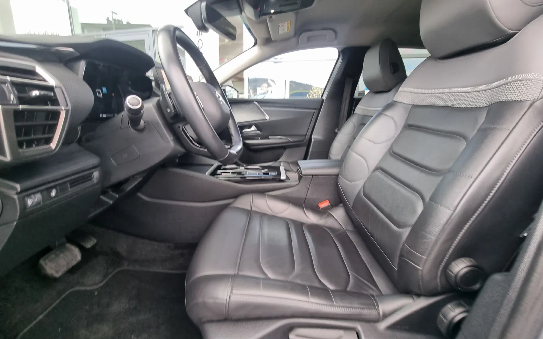 Zunanja slika - Citroën C5 - X Shine 1.2L PureTech 130 AVTOMATIK - SAMO 17.600KM - 11