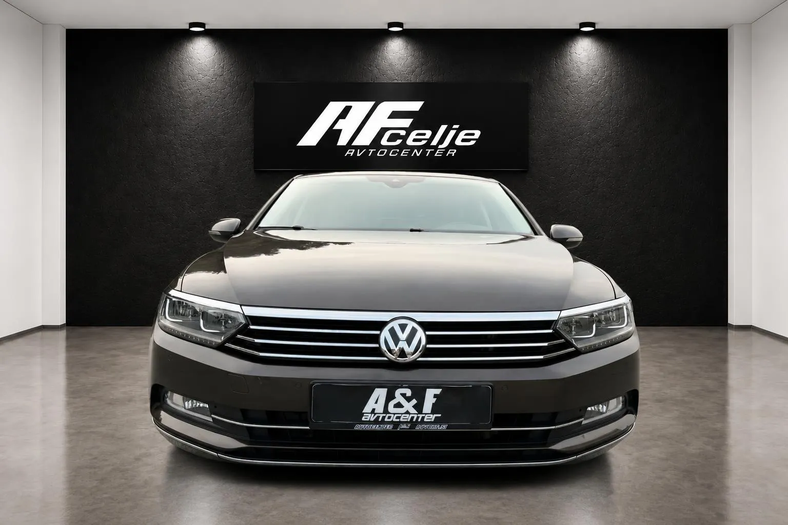 Zunanja slika - Volkswagen Passat - 2.0 TDI-DSG-H LINE-FUL LED-LIZING ZA TUJCE-ACC- - 2