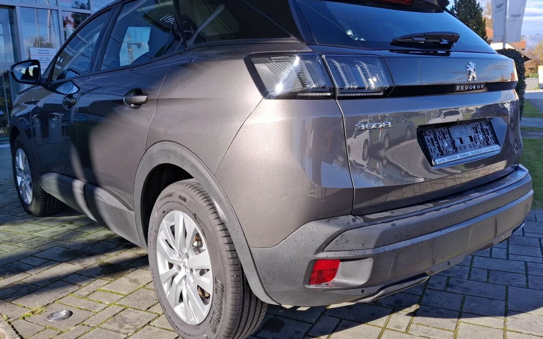Zunanja slika - Peugeot 3008 - 1.2 PureTech 130 EAT8 ACTIVE DECEMBRSKA AKCIJA - 4