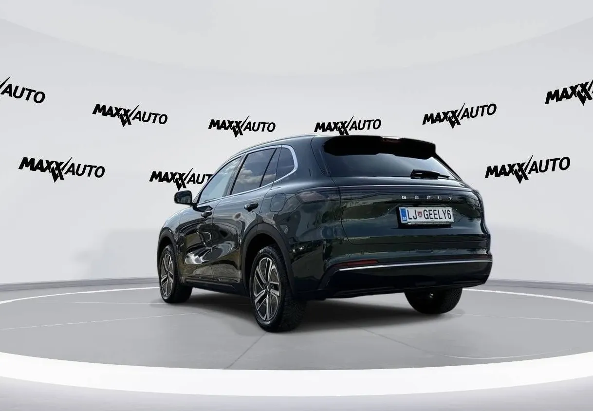 Zunanja slika - Geely StarRay EM-i - Plug-In Hybrid 1.5 Max Avt - 6