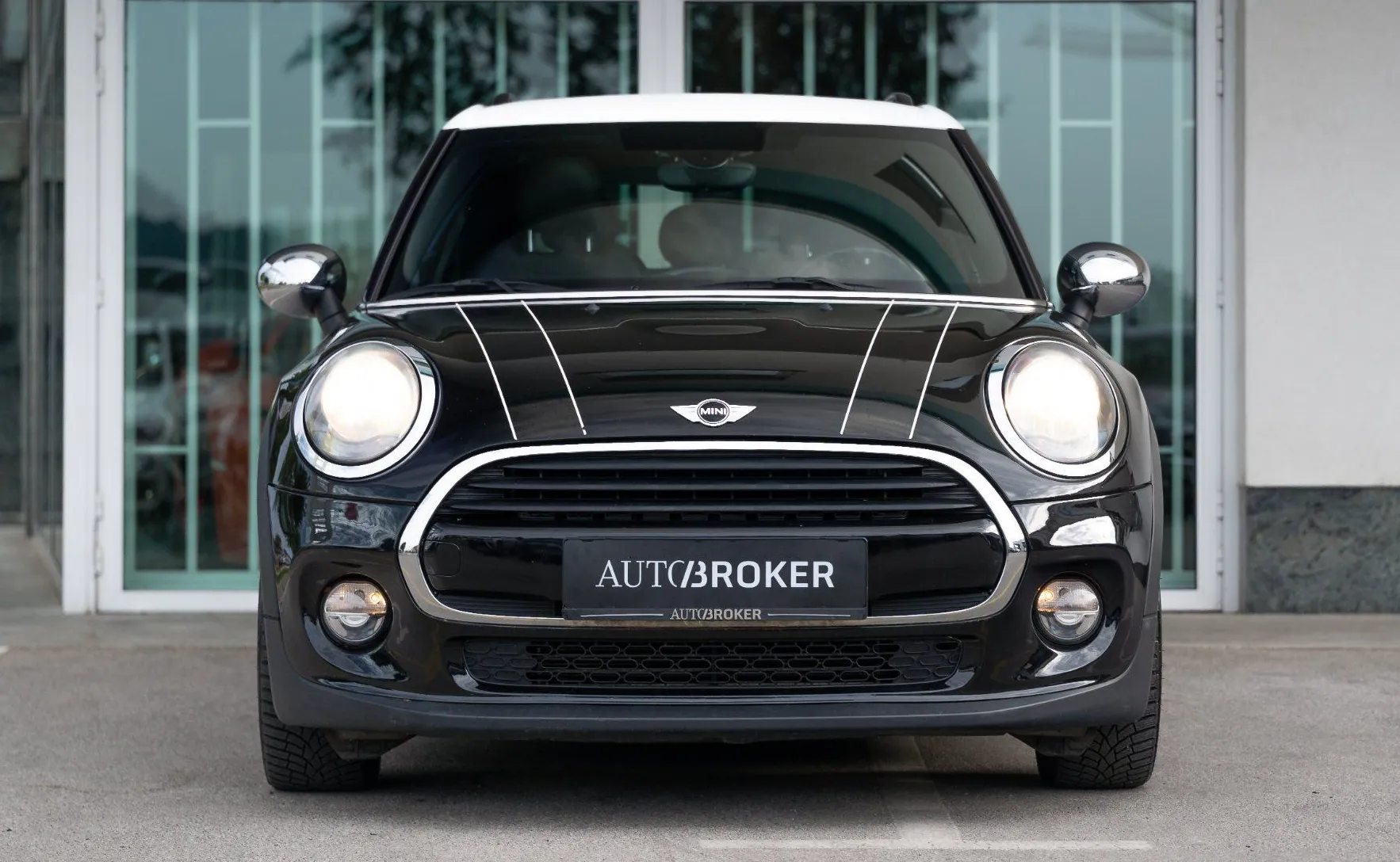 Zunanja slika - MINI Cooper - D panorama NAVI tempomat gretje sedežev - 2
