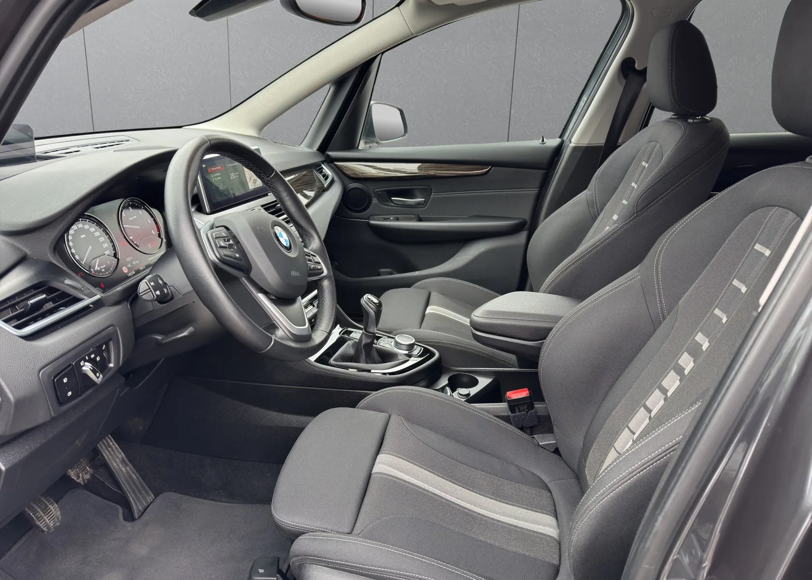Zunanja slika - BMW 2 Series Gran Tourer - 218d 7 SEDEŽEV+HEAD UP+KAMERA+KEYLESS+ - 24