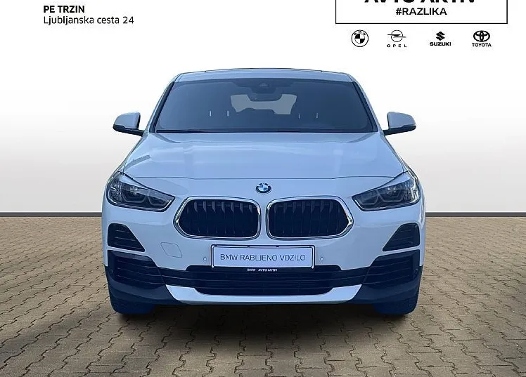 Zunanja slika - BMW X2 - serija : sDrive18i - 8